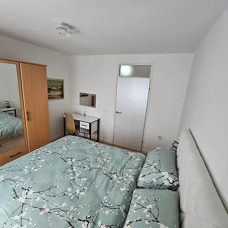 Apartment Comfort *